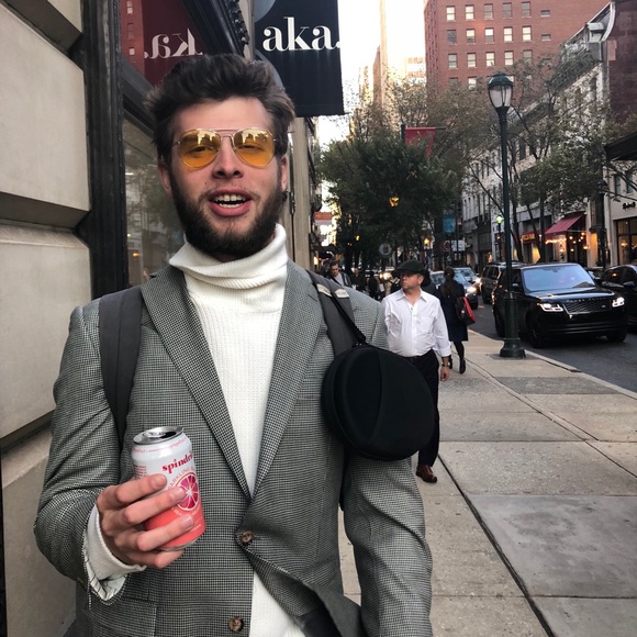 Meet your Posher, Ben - Picture 1 of 1